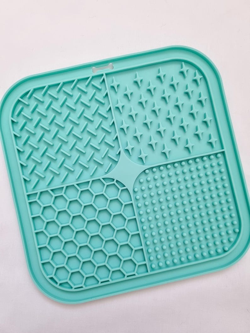 Silikon Haustier langsam Futter Matte, Leckmatte, Saugnapf Matte, 20x20 cm, Hunde angstlinderung, langsames Fressen