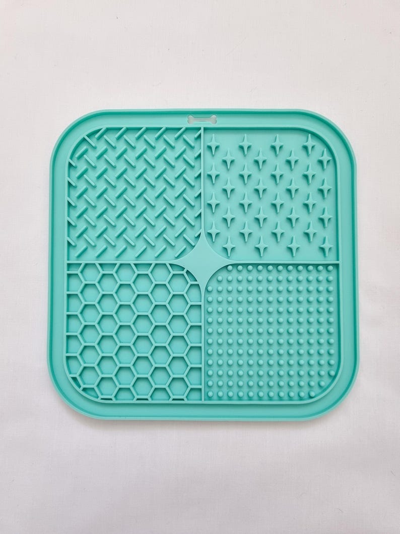 Silikon Haustier langsam Futter Matte, Leckmatte, Saugnapf Matte, 20x20 cm, Hunde angstlinderung, langsames Fressen