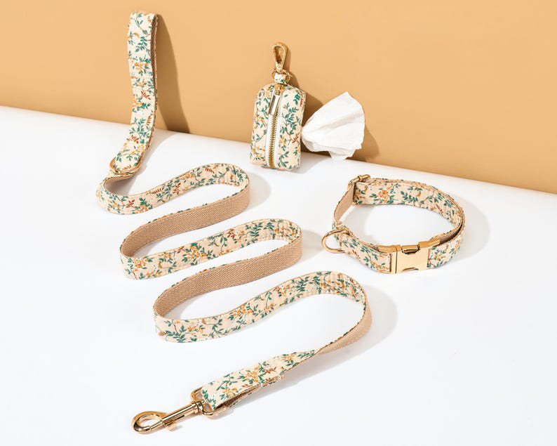 Einstellbares Blumendesign Hundehalfter Set mit Leine, kleine Hunderassen