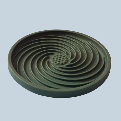 2-in-1 Slow-Feeder Futternapf und Lecksteinmatte aus Silikon für Hunde und Katzen