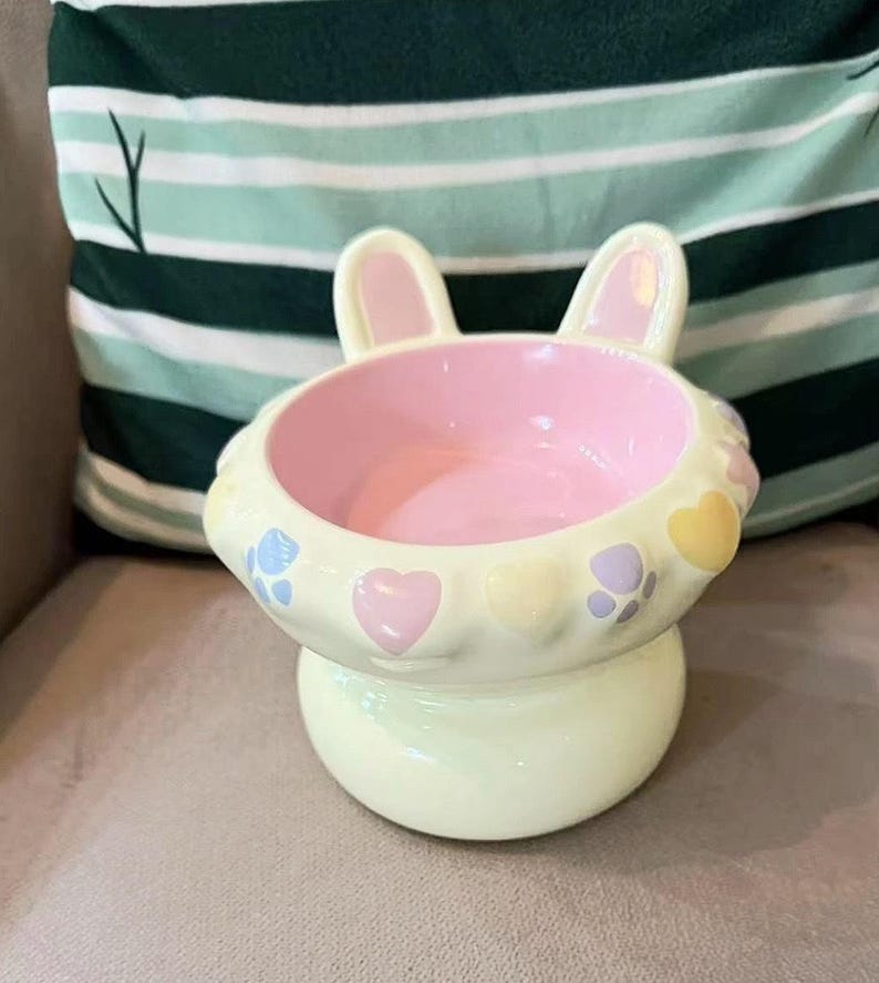 Keramik Erhöhte Katzenschüssel, Hasenohr Design, Pastell Gelb Rosa, Schräge Breite Öffnung, Nackenschutz, 200ml
